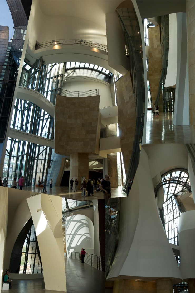 3-COLLAGE INTERIOR GUGHUE